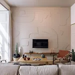 Kamour - 2 Bedrooms And Balcony In Baixa Lisboa