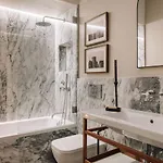 شقة Kamour - 2 Bedrooms And Balcony In Baixa