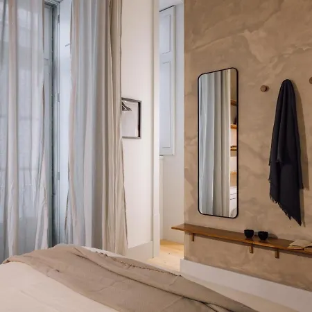 Kamour - 2 Bedrooms And Balcony In Baixa Apartment