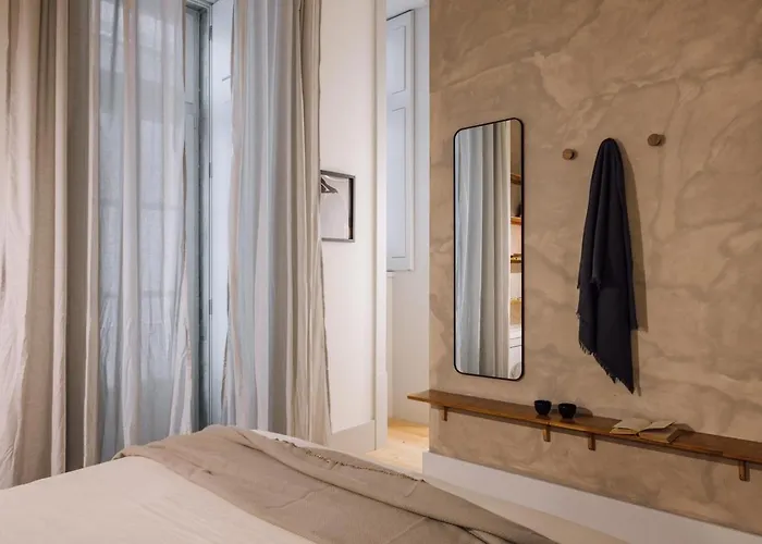 Kamour - 2 Bedrooms And Balcony In Baixa 公寓