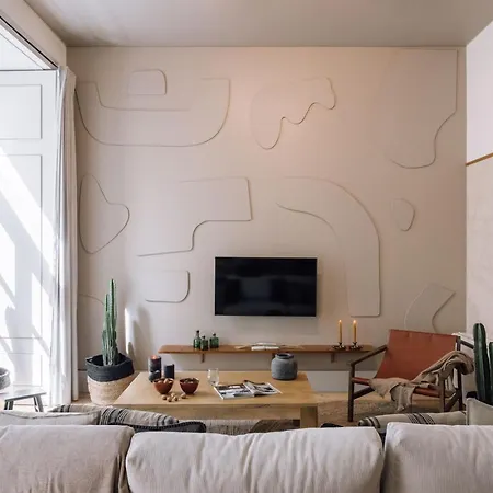 Kamour - 2 Bedrooms And Balcony In Baixa ליסבון