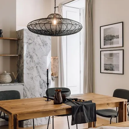 Kamour - 2 Bedrooms And Balcony In Baixa Apartman *